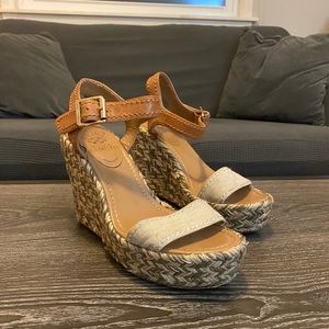 Vince Camuto Wedges